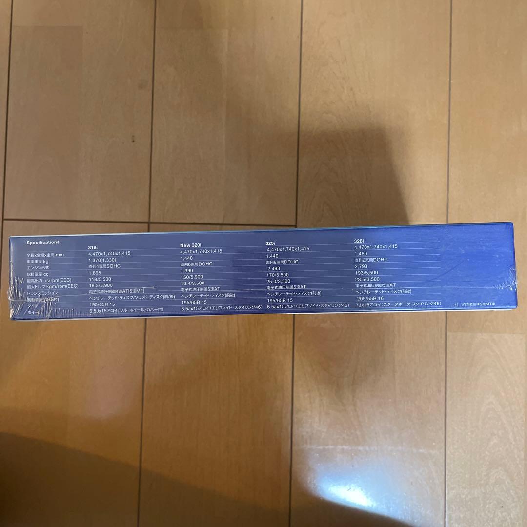  3 Series 組み立てフィギュア