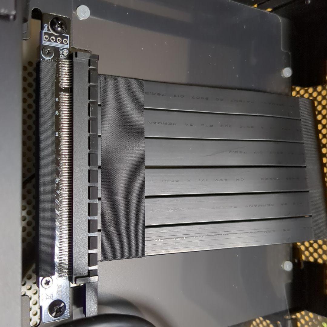 DAN CASE A4-SFX V4 シルバー Mini-ITX PCケース