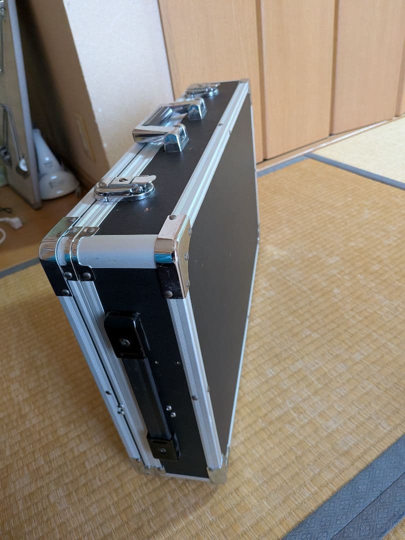 BOSS ME-90 ギターエフェクター　ケース、電源アダプター付属