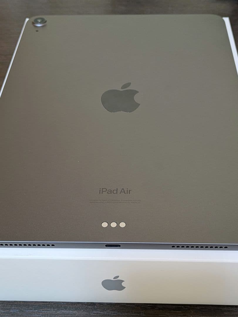 【美品です】iPad Air 第5世代 10.9インチ 256GB