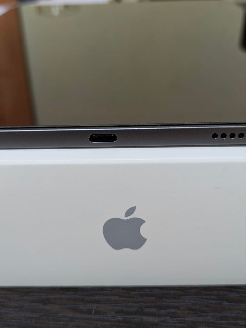 【美品です】iPad Air 第5世代 10.9インチ 256GB