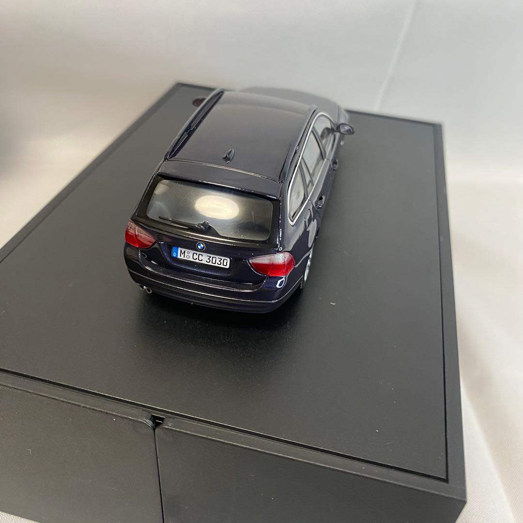  公式ディーラー　ミニカー　セット