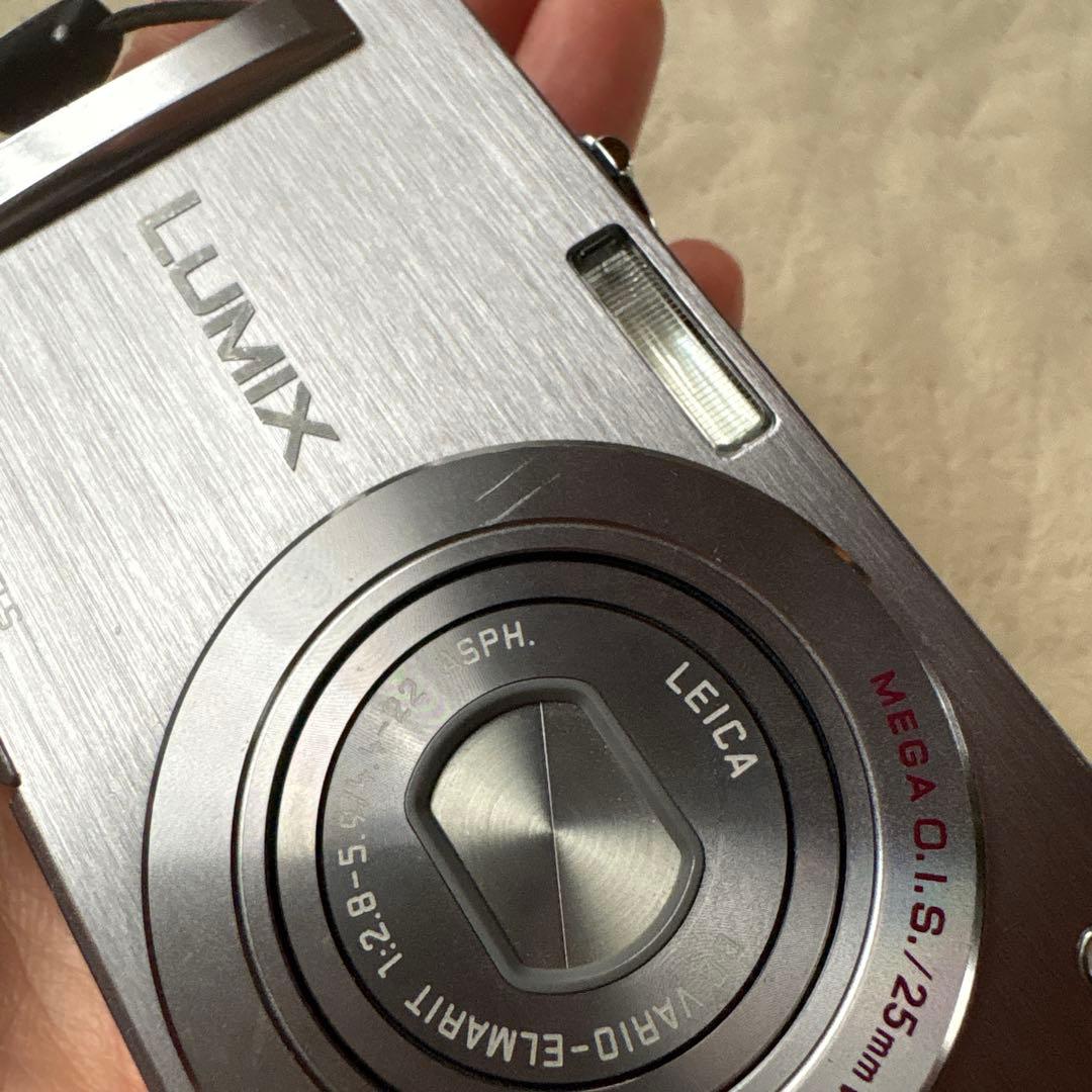 Panasonic DMC-FX550 デジタルカメラ