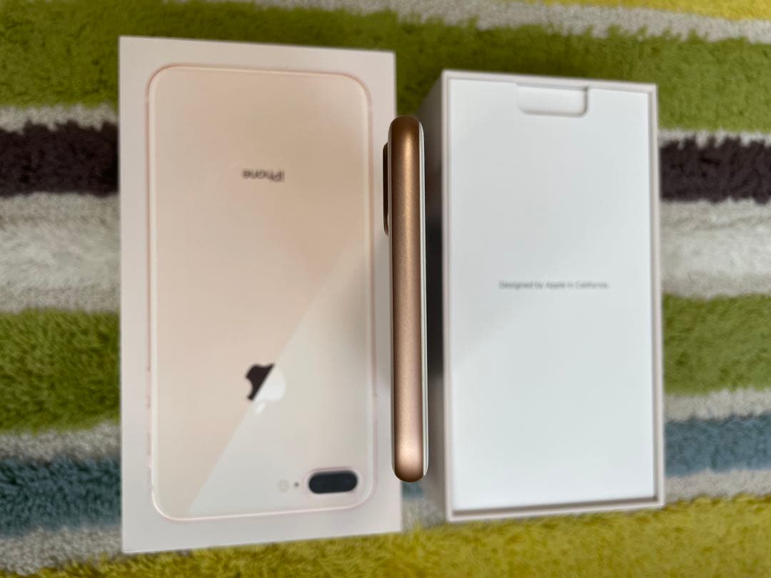 iPhone 8Plus バッテリー100% 美品