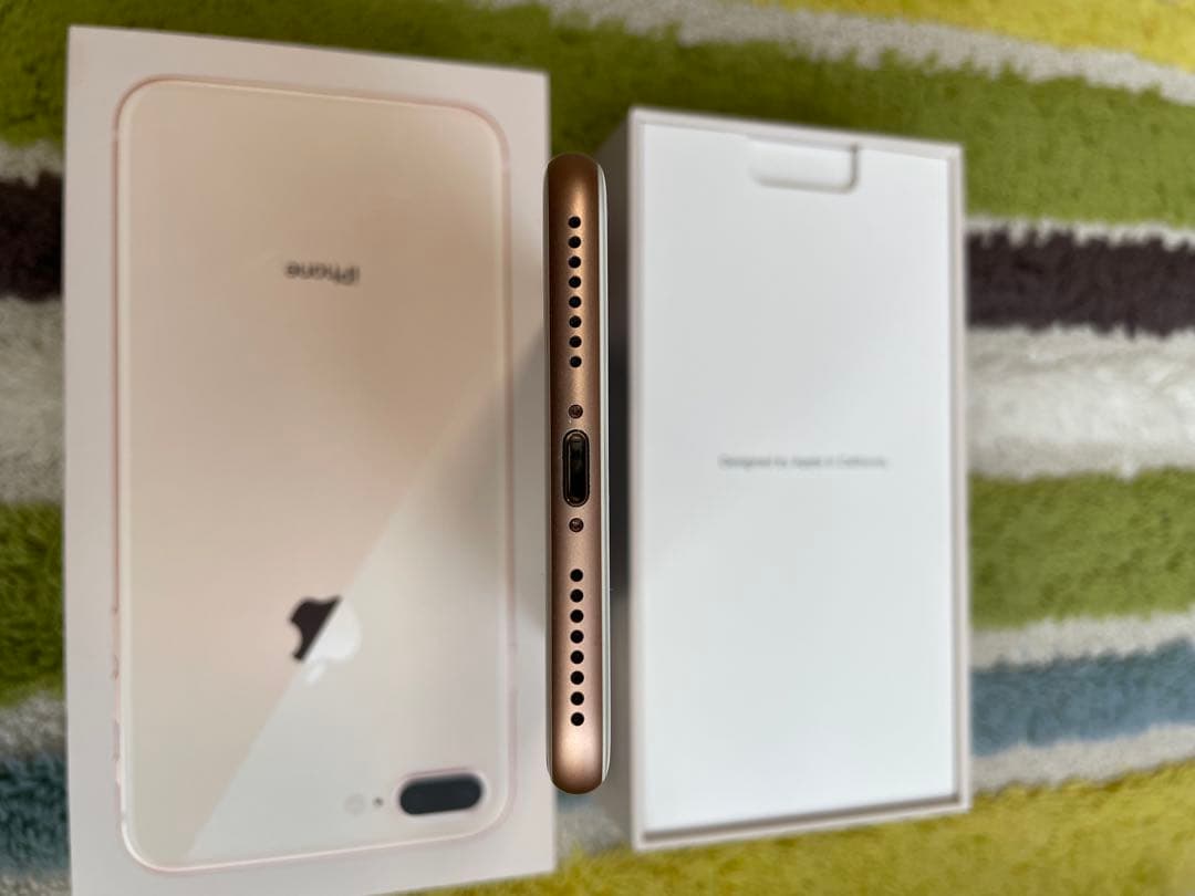 iPhone 8Plus バッテリー100% 美品