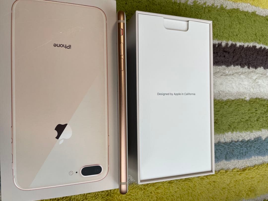 iPhone 8Plus バッテリー100% 美品