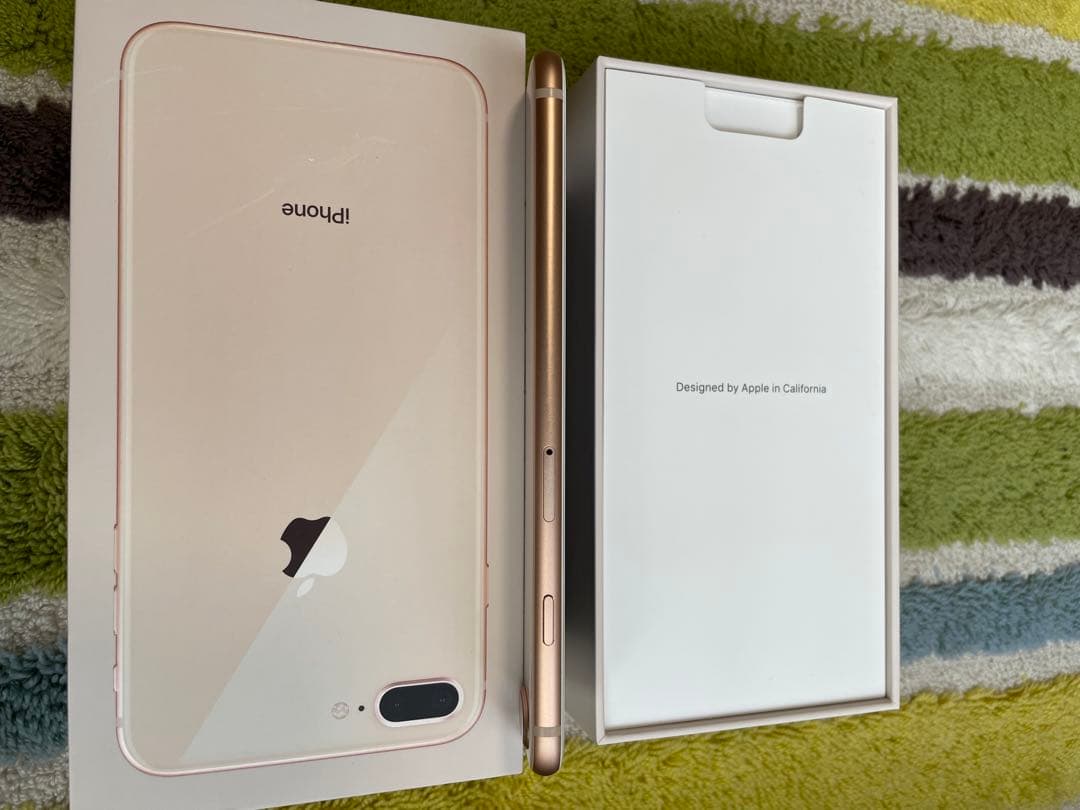 iPhone 8Plus バッテリー100% 美品