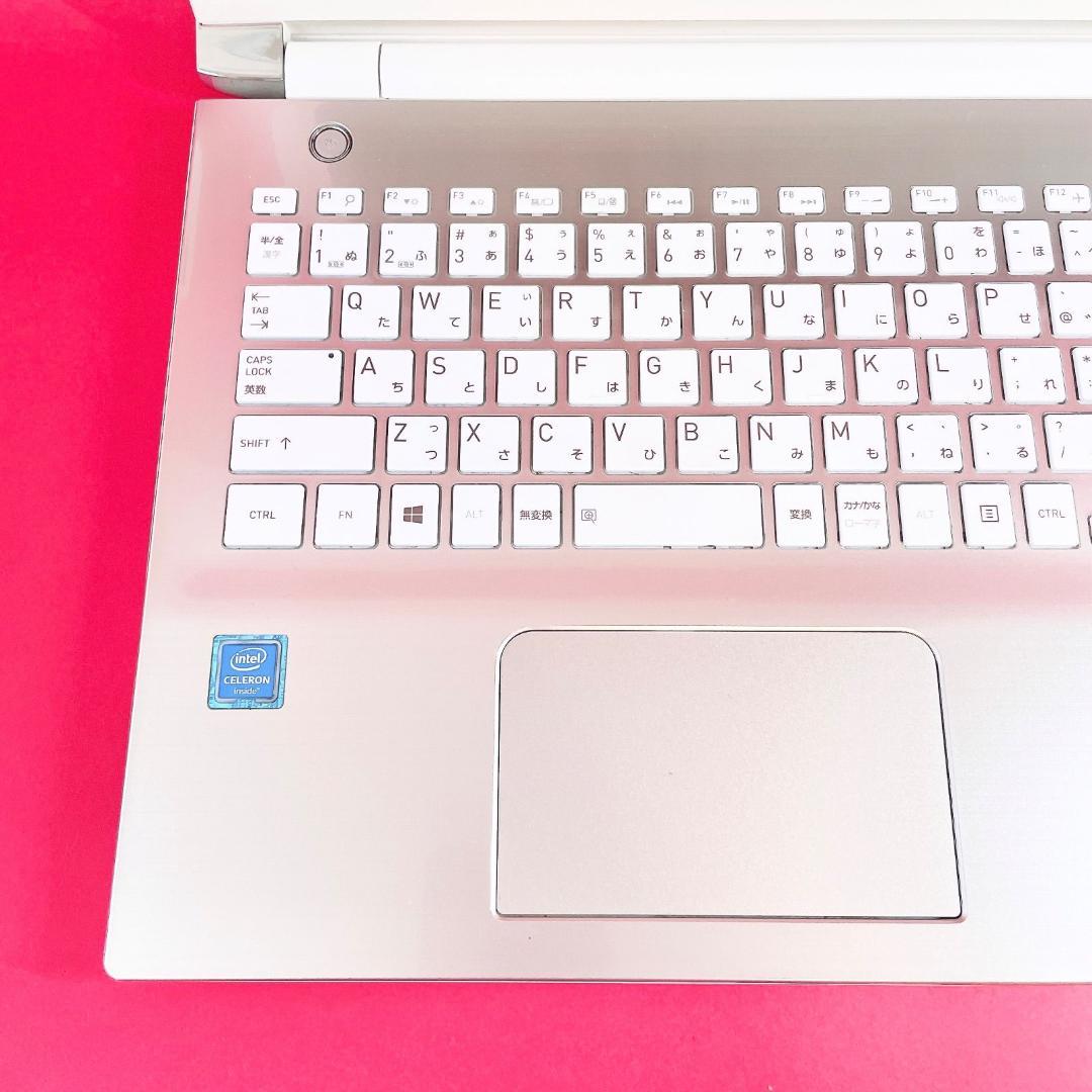 お買い得品‼️おしゃれゴールド✨️薄型ノートパソコン大容量1TB✨️カメラ付き