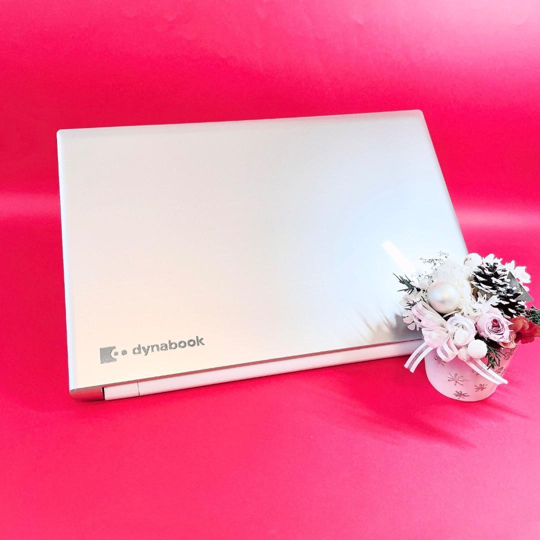 お買い得品‼️おしゃれゴールド✨️薄型ノートパソコン大容量1TB✨️カメラ付き