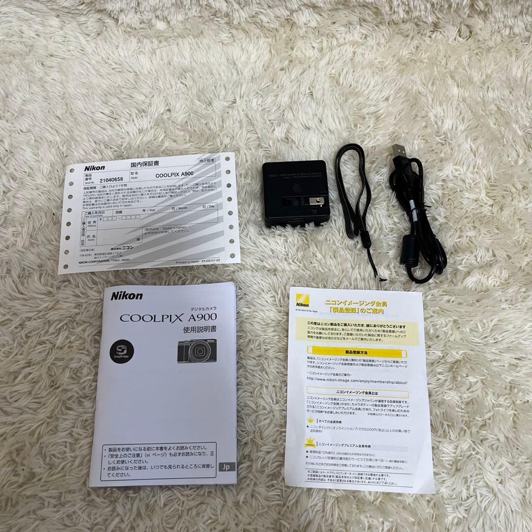 Nikon COOLPIX A900　シルバー　中古美品　動作確認済