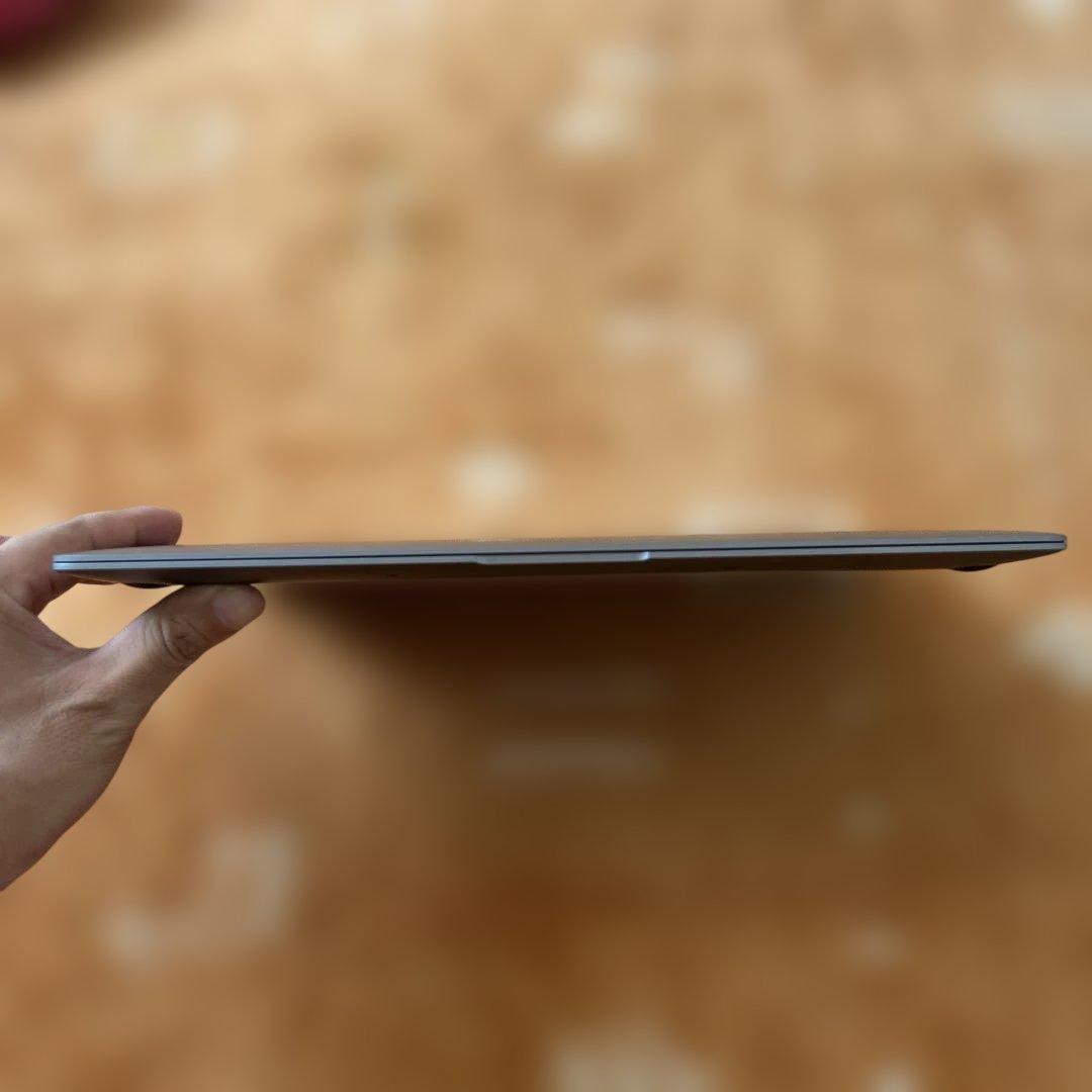 美品MacBook Air 2020 A2337 最新OS Tahoe 100%