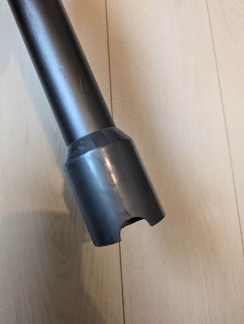 dyson v7 slim 充電器付き　ヘッドなし