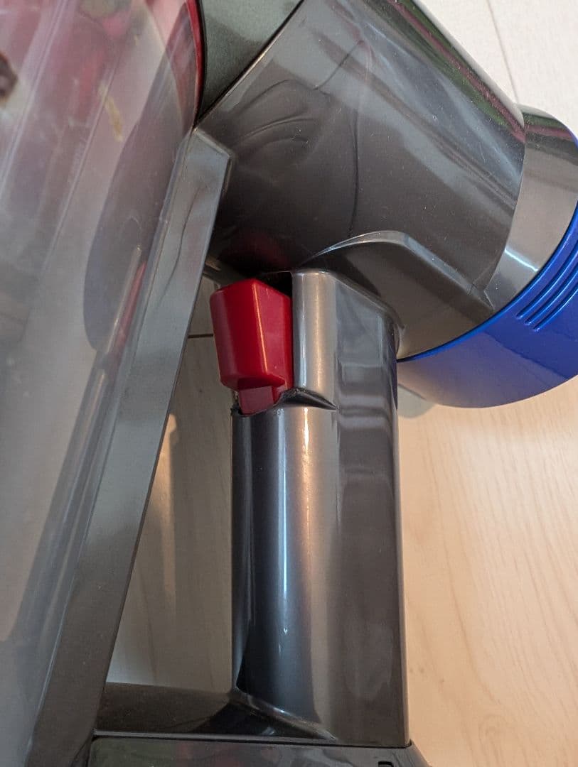 dyson v7 slim 充電器付き　ヘッドなし