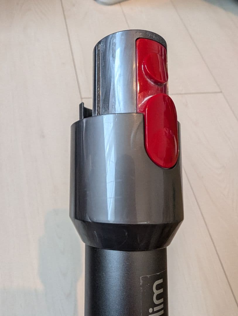 dyson v7 slim 充電器付き　ヘッドなし