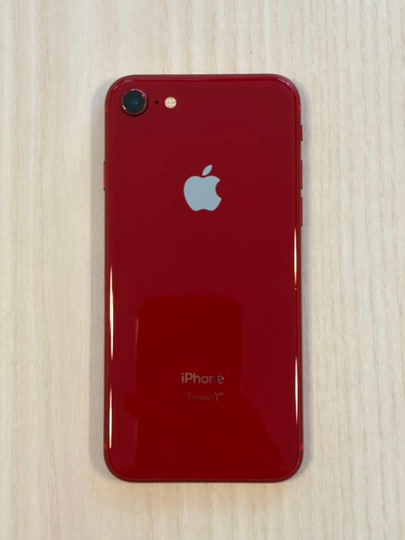 Apple iPhone 8 レッド