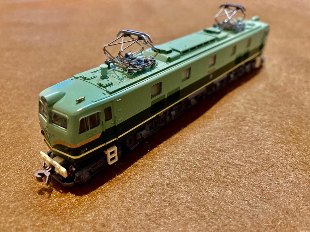 ☆希少美品　Nゲージ鉄道模型誕生　40周年記念　EF58 試験塗装機　4両セット