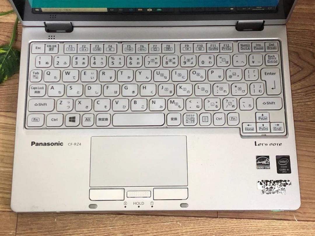 【動作OK♪】Panasonic CF-RZ4　Core m (5Y71)1.2