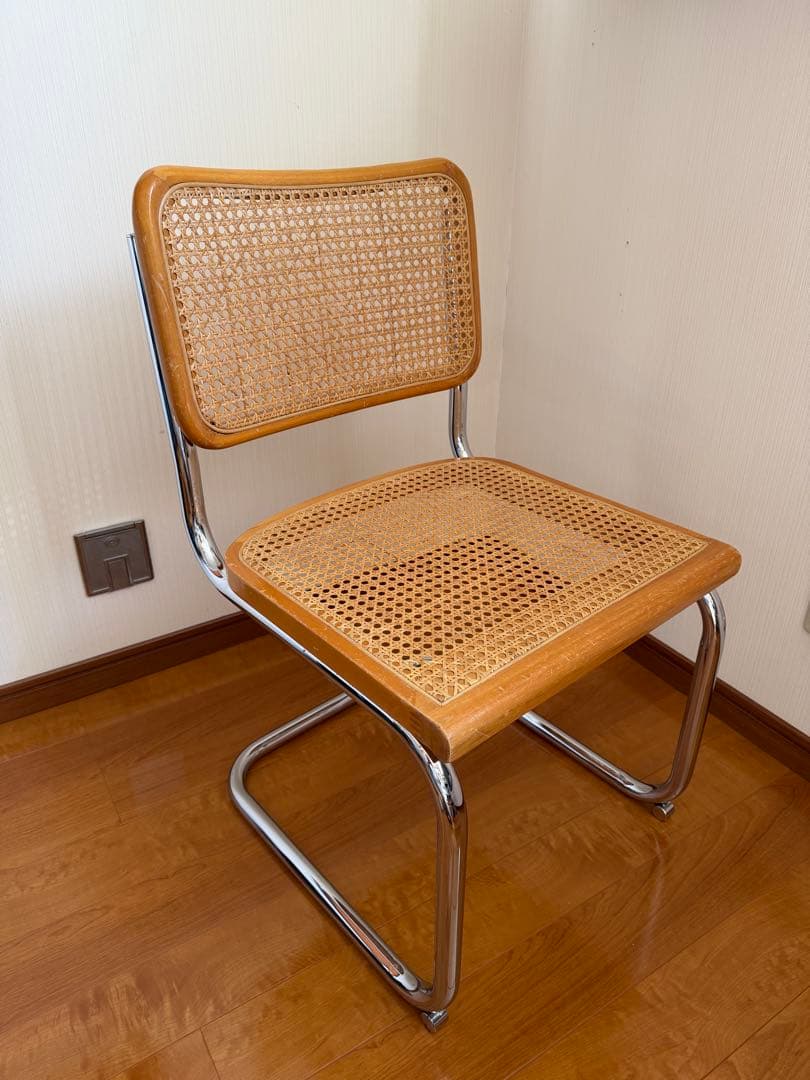 マルセルブロイヤー　チェスカチェア　リプロダクト　台湾製