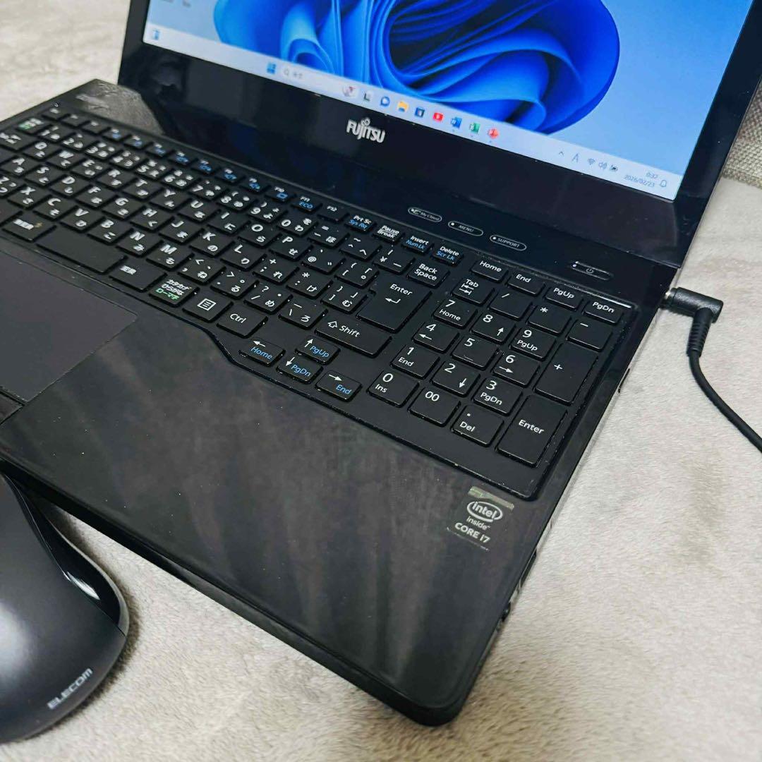S290 FujitsuノートパソコンWEBカメラ i7メモリ8G高速Win11