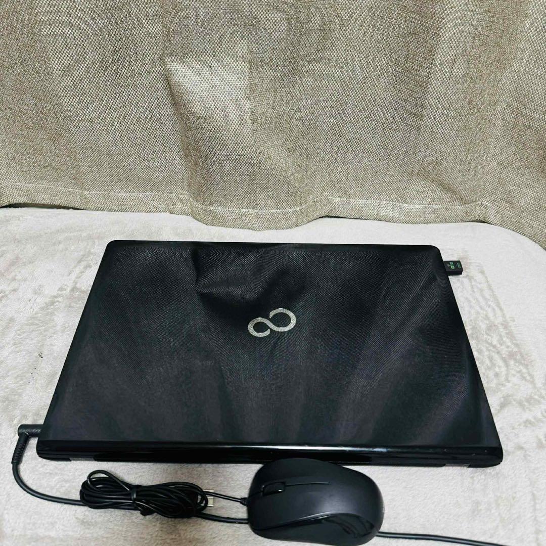 S290 FujitsuノートパソコンWEBカメラ i7メモリ8G高速Win11