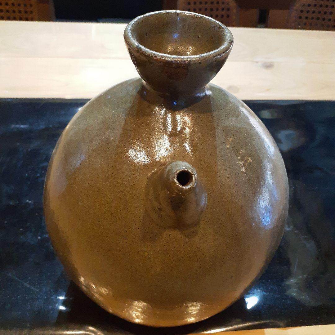 青備前水注