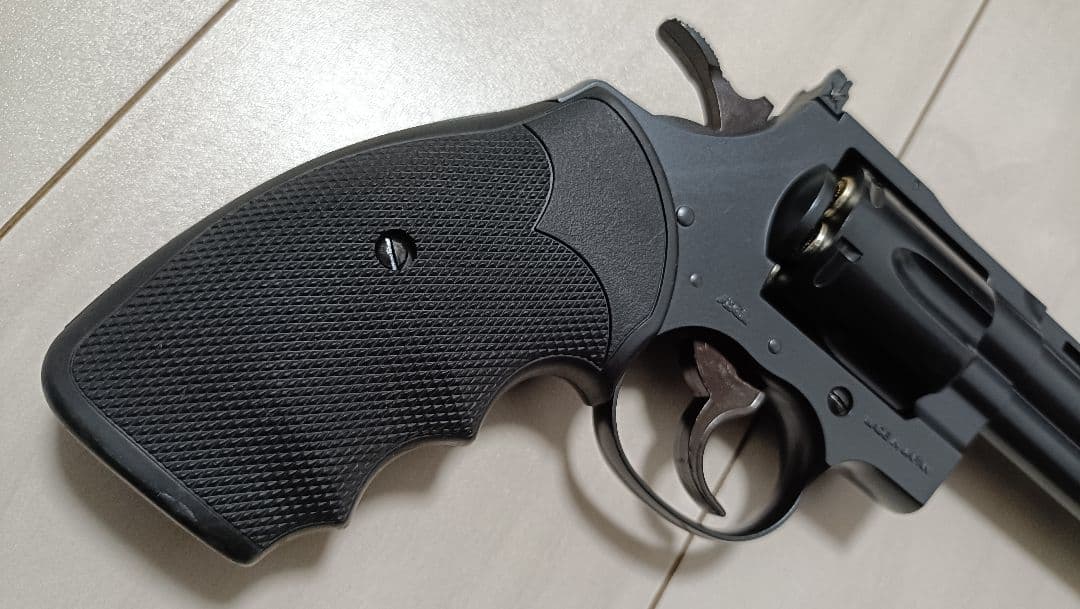 【中古品】東京マルイ ガスリボルバー「コルトパイソン」4インチ＋ローダー付