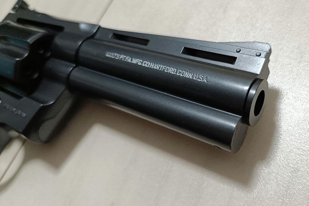 【中古品】東京マルイ ガスリボルバー「コルトパイソン」4インチ＋ローダー付