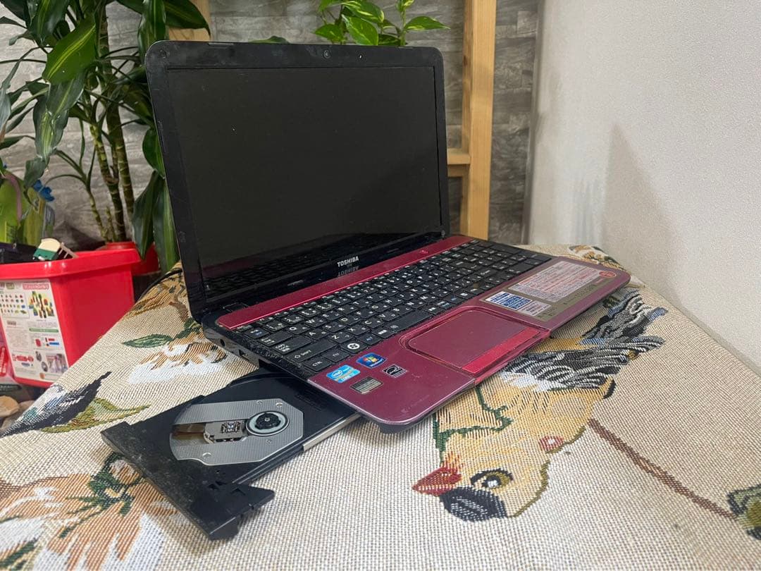Windows11/東芝のノートパソコン♪カメラ付♪大容量メモリ♪Core i7