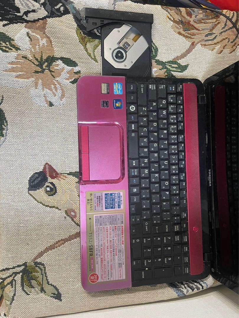 Windows11/東芝のノートパソコン♪カメラ付♪大容量メモリ♪Core i7