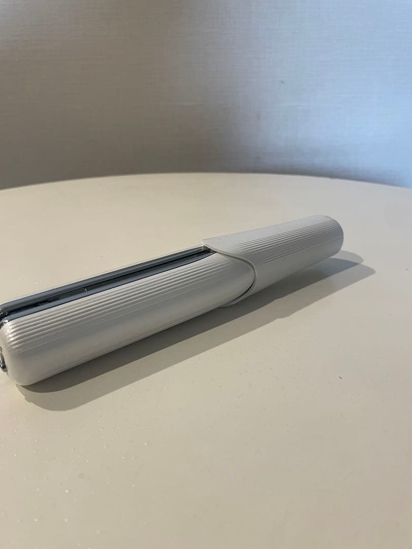 【美品】ReFa リファビューテック　フィンガーアイロン