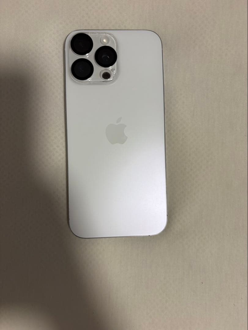 iPhone 16 Pro Max 256GBホワイトチタニウム