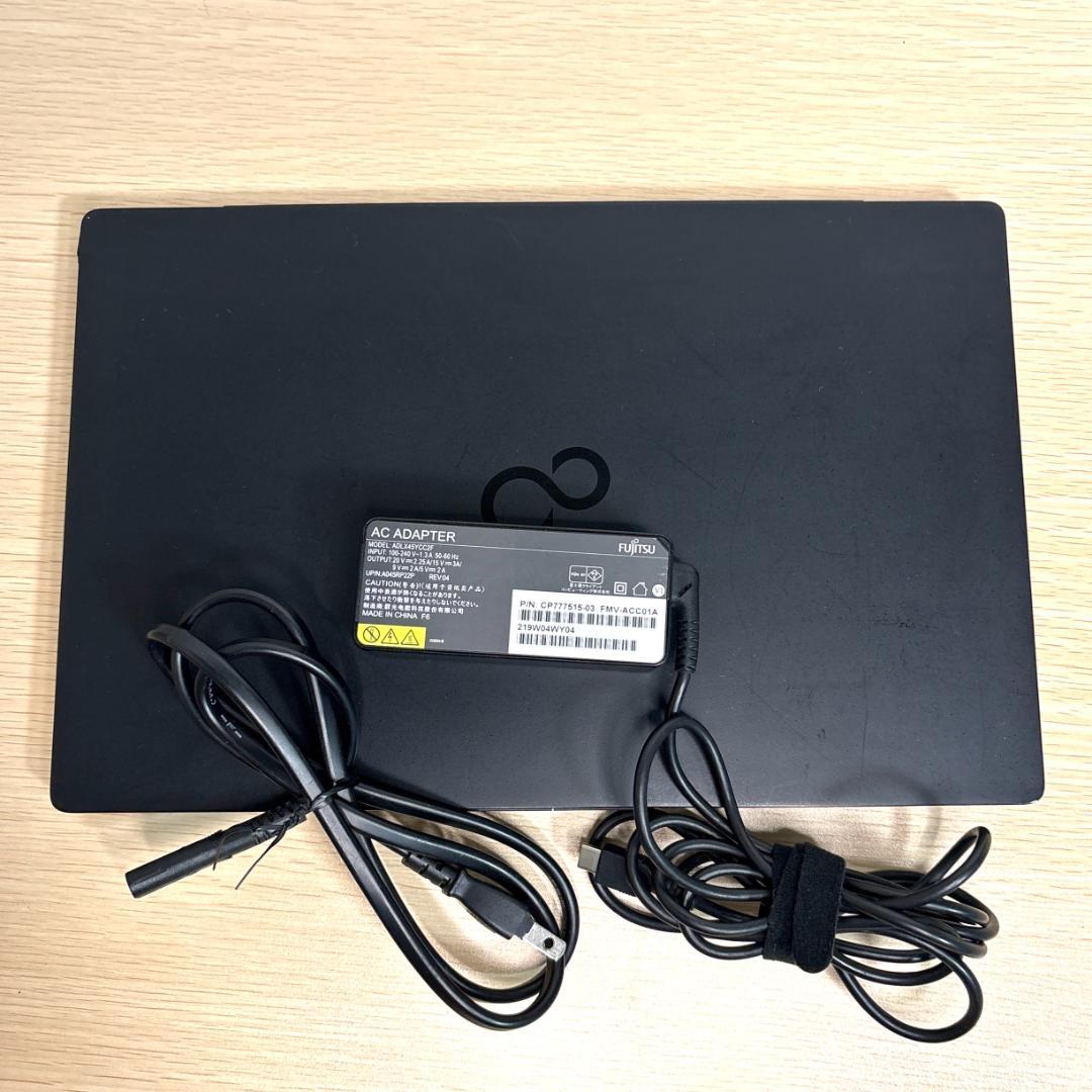 軽量 富士通ノートパソコン i5 11世代 SSD256GB Windows11