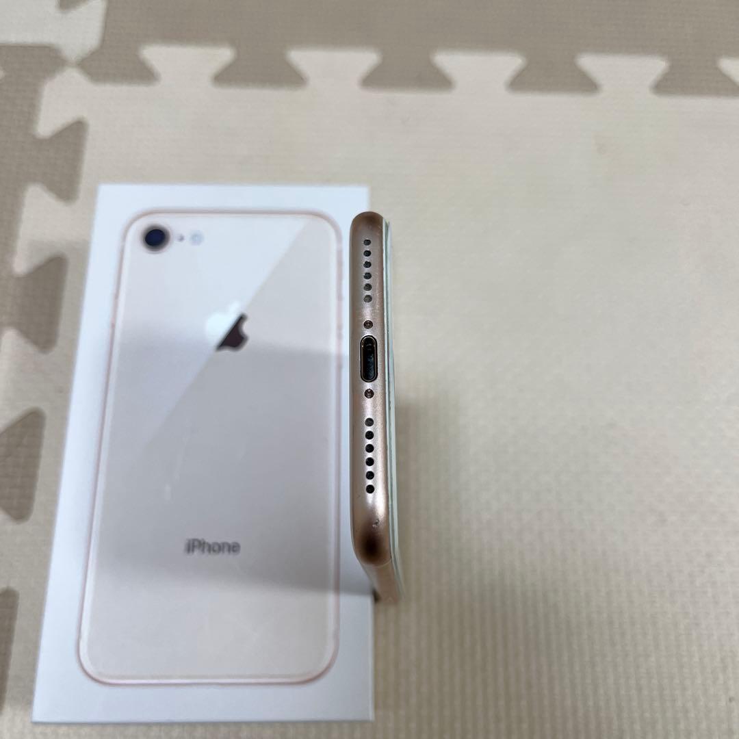 バッテリー100% iPhone8 simフリー 64GB ゴールド