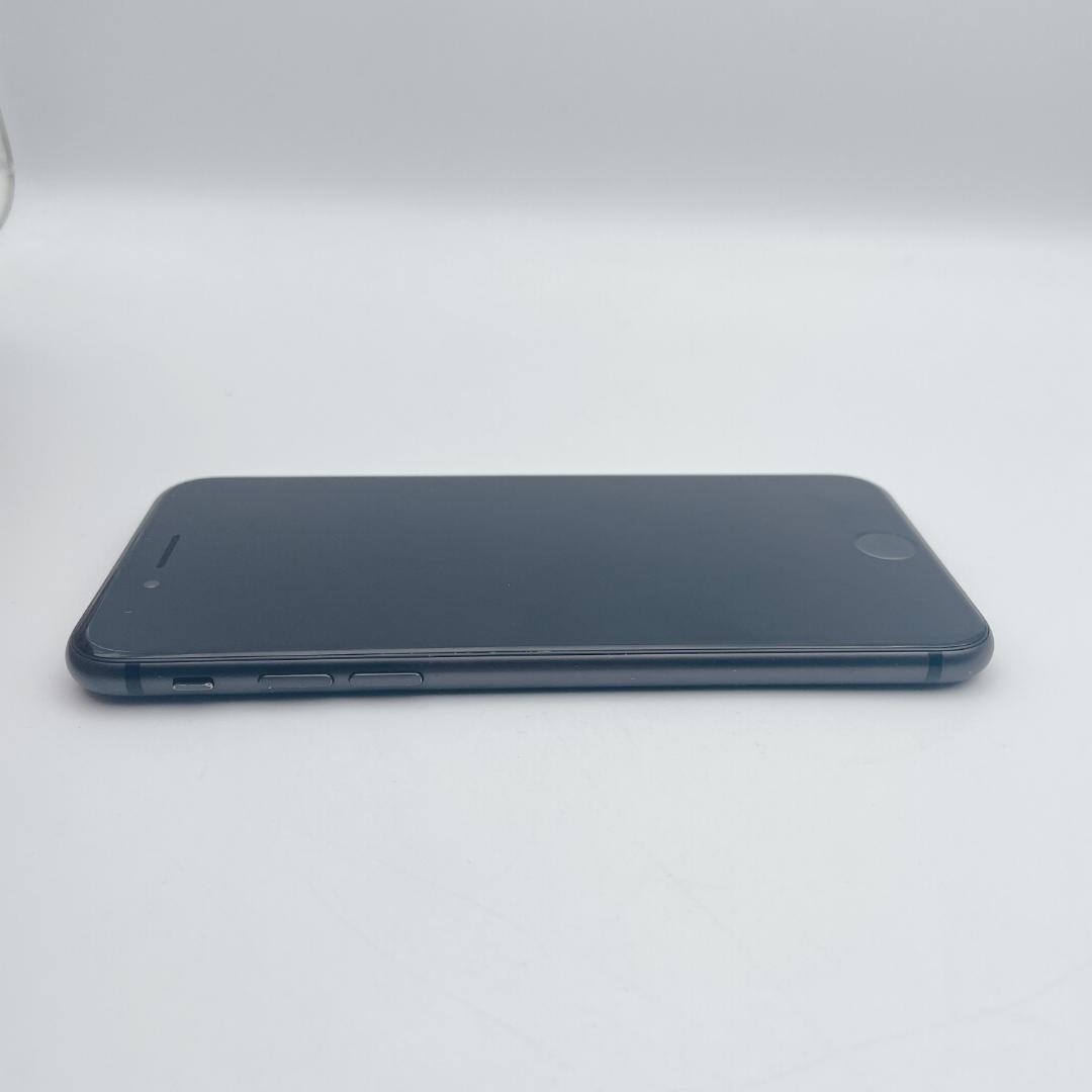 【美品】iPhone8 64GB MQ782J/ASIMフリー