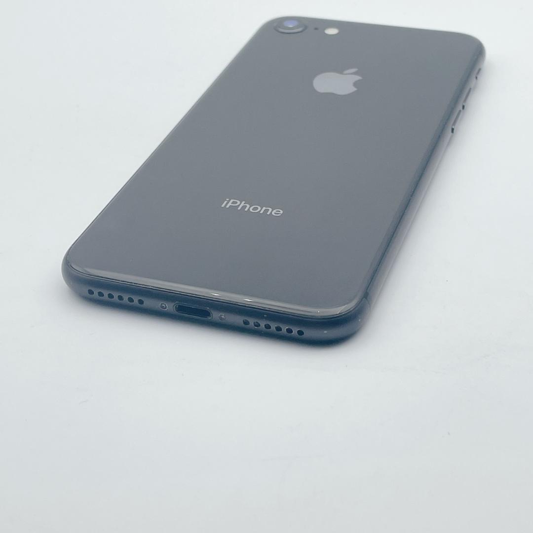 【美品】iPhone8 64GB MQ782J/ASIMフリー