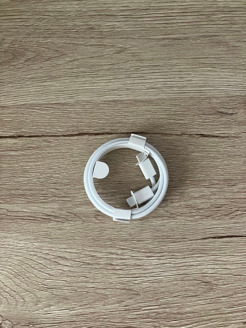 【新品未使用】iPad第10世代 シルバー 本体+豪華フルセット