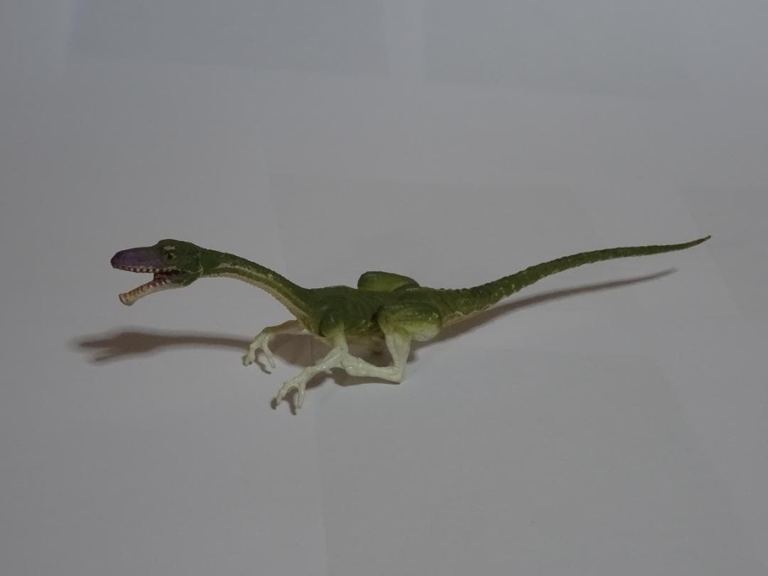 ジュラシックパークの恐竜　ユニバーサルのフィギュア（？）　5体セット