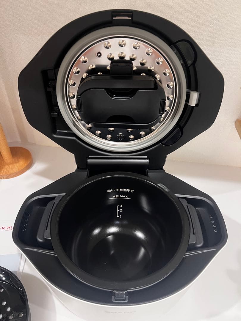 SHARP 自動調理器 KN-HW16H-W 1.6L ホワイト