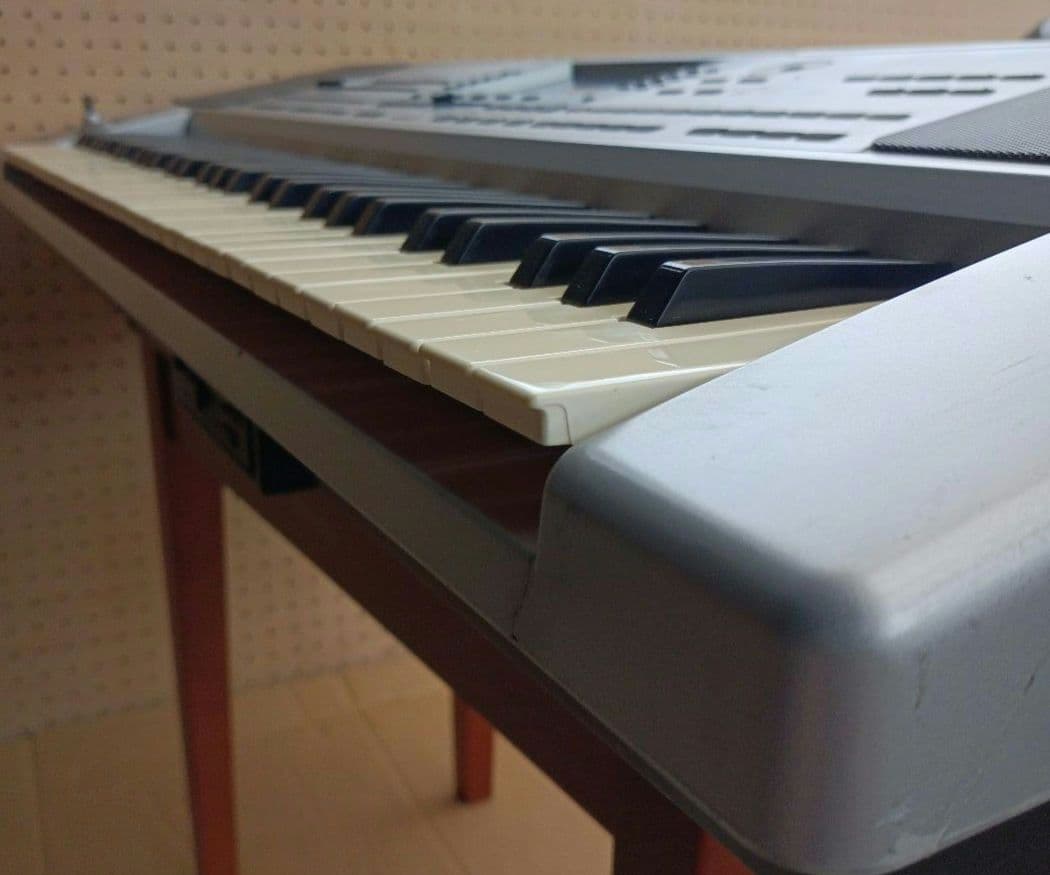 KORG PA50 シンセサイザー