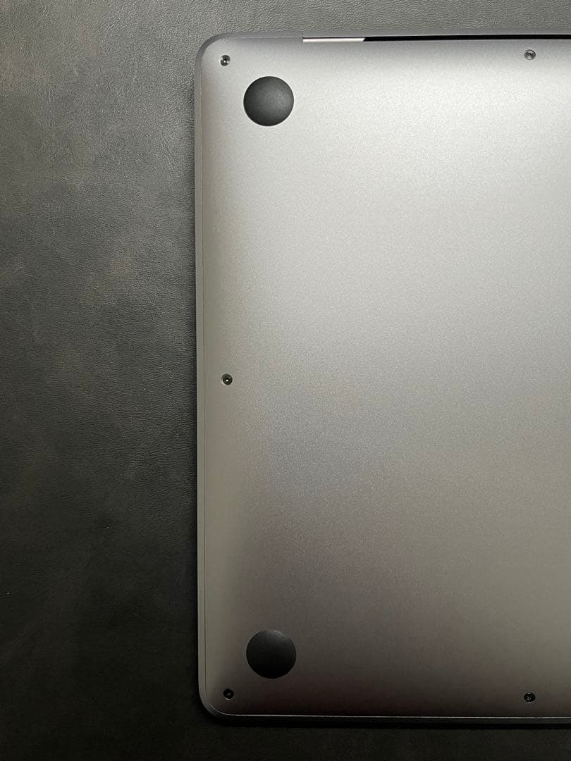 【美品】MacBook Air M1 8GB / 256GB スペースグレイ