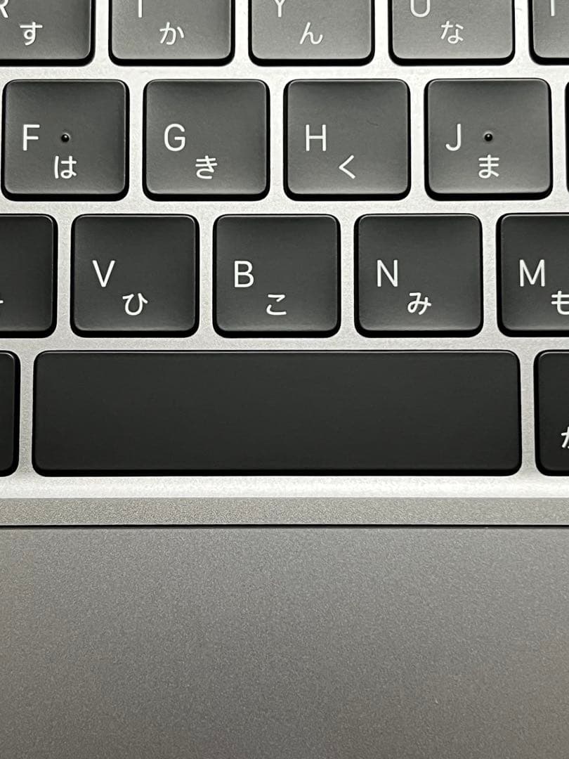 【美品】MacBook Air M1 8GB / 256GB スペースグレイ