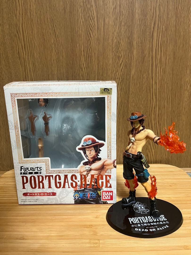 ワンピース Figuarts ルフィ・エース・サボ　少年期・青年期セット