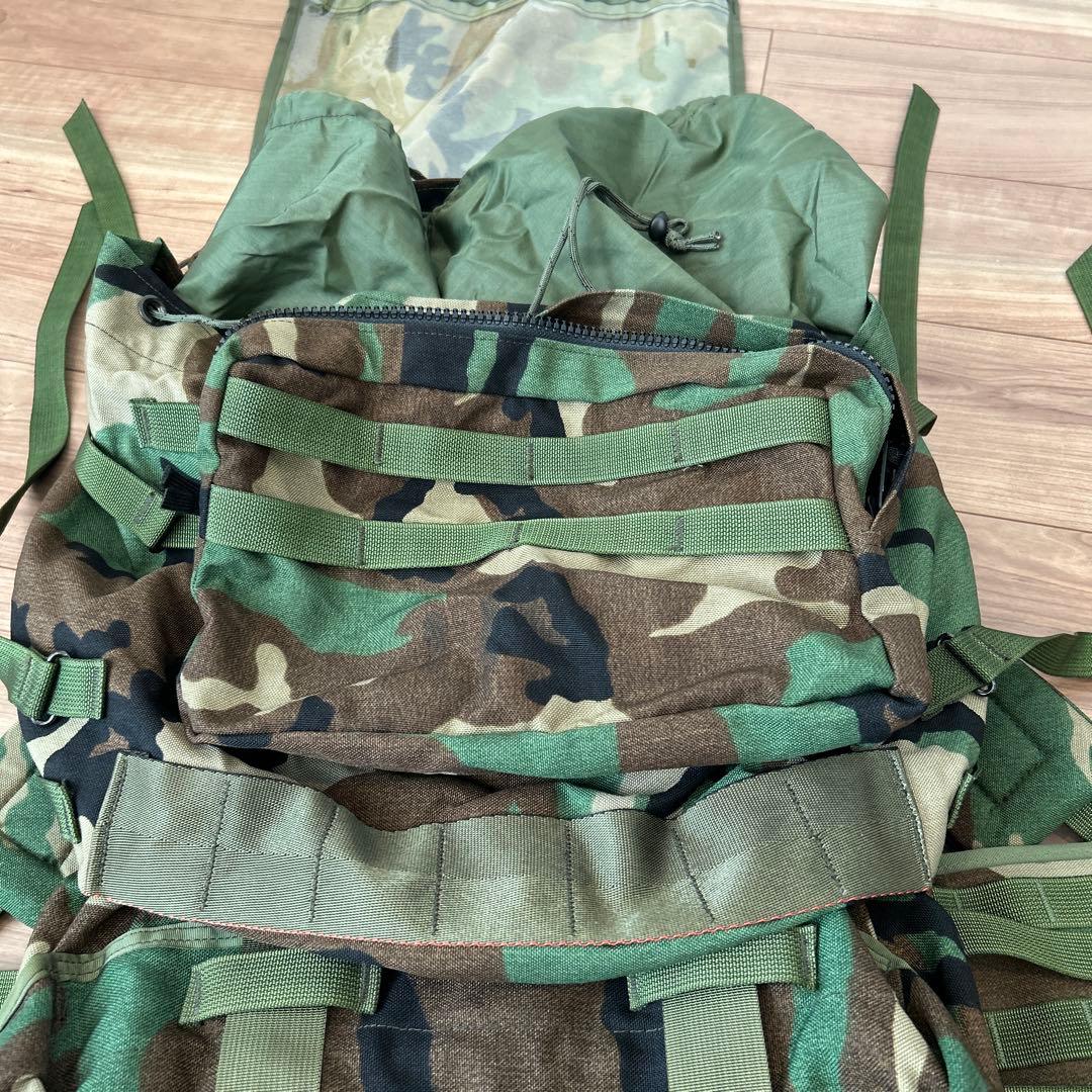 【お探しの方ぜひ】米軍放出品 バックパック MOLLE 2 メインパック5点