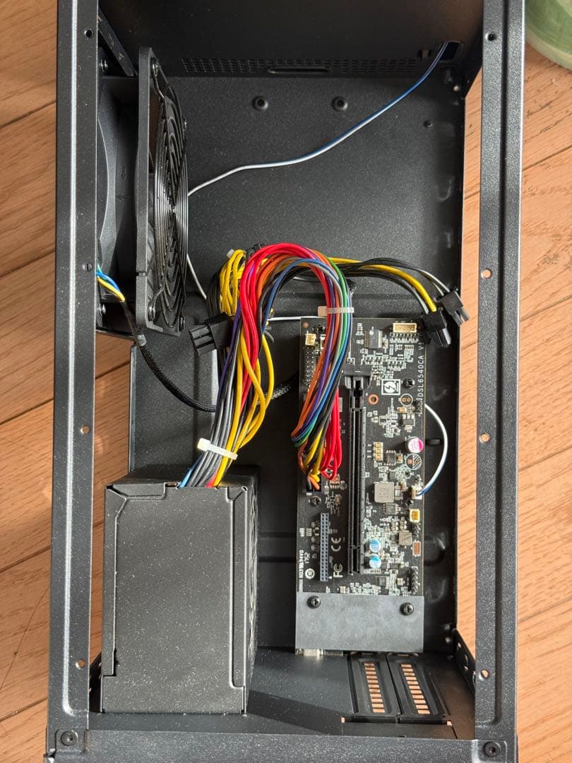 【ジャンク扱い】SONNET eGFX Breakaway Box550