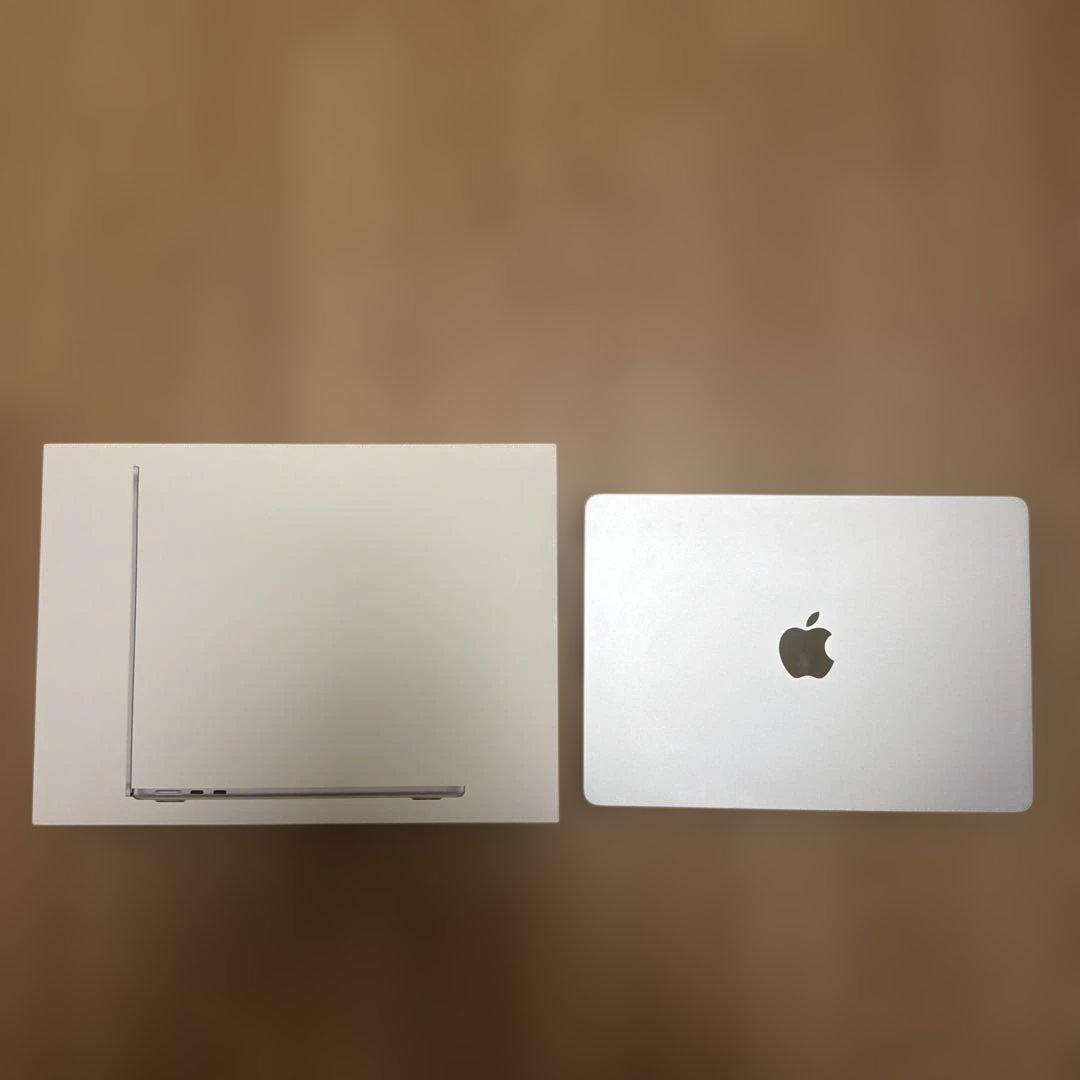 【美品】M4 MacBookAir13インチ16GB 512GB 充放電回数5回