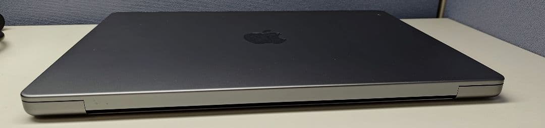 MacBookPro 2023 M3 バッテリー98%