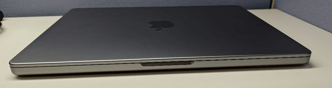 MacBookPro 2023 M3 バッテリー98%
