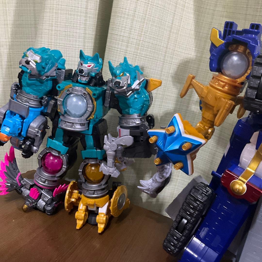 キューレンジャー　ロボ　セット