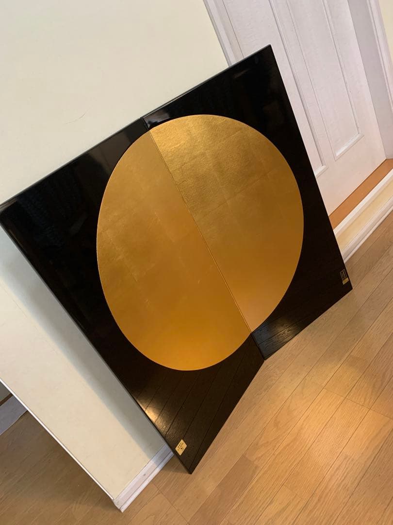 黒と金の飾り屏風　※取りに来てくださる方限定　(配送希望+3400円たのめる便)