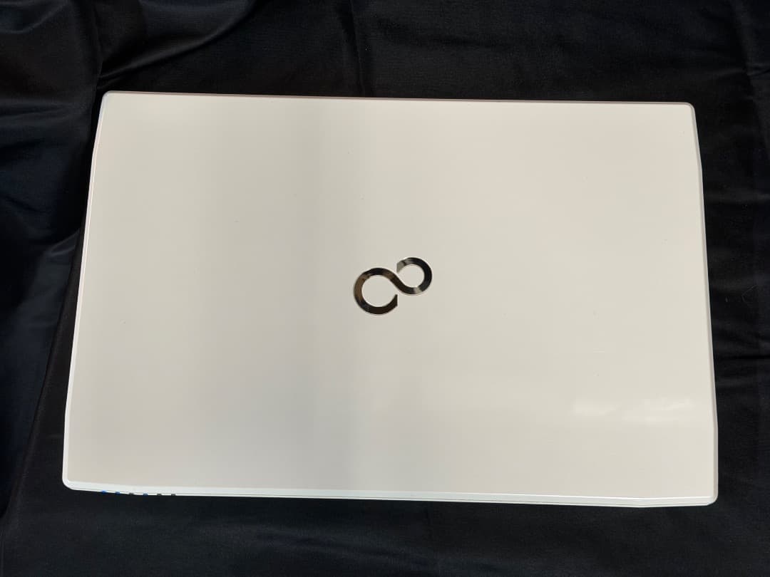 富士通 LIFEBOOK AH42/R SSD搭載 15.6インチノートPC